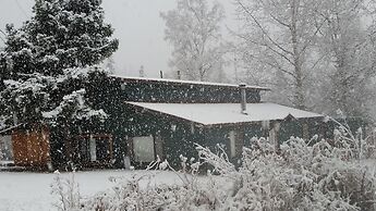 Gwin's Lodge & Roadhouse Est. 1952