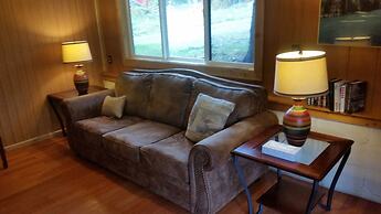 Gwin's Lodge & Roadhouse Est. 1952