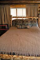 Gwin's Lodge & Roadhouse Est. 1952