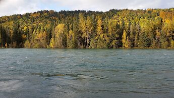 Gwin's Lodge & Roadhouse Est. 1952