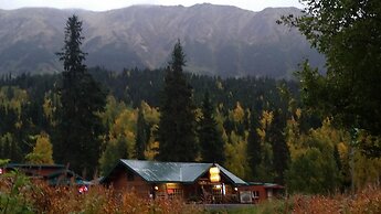 Gwin's Lodge & Roadhouse Est. 1952