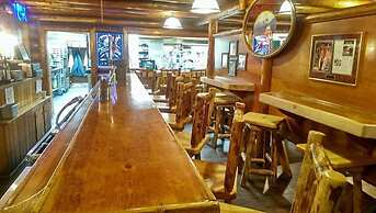 Gwin's Lodge & Roadhouse Est. 1952