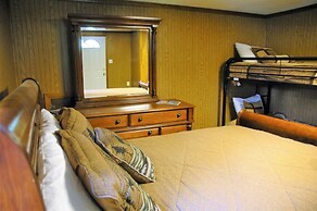 Gwin's Lodge & Roadhouse Est. 1952