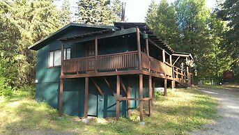 Gwin's Lodge & Roadhouse Est. 1952