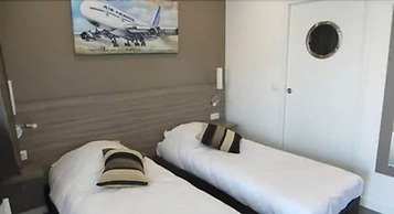 Airport Hotel
