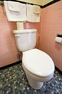 Holiday Lodge Virginia