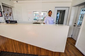 Holiday Lodge Virginia