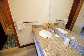 Holiday Lodge Virginia