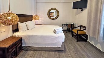 Siesta Fiesta Hotel