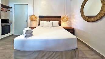 Siesta Fiesta Hotel