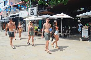 Siesta Fiesta Hotel