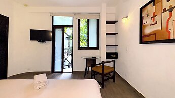 Siesta Fiesta Hotel