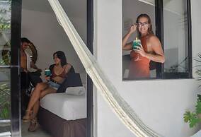 Siesta Fiesta Hotel