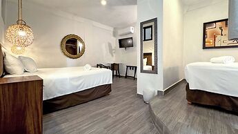 Siesta Fiesta Hotel