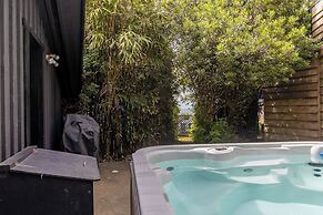 Mackenzie Beach Resort