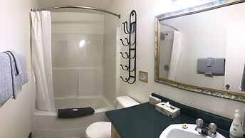 Mackenzie Beach Resort