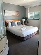 Grand Palais Boolarong Beachside Resort