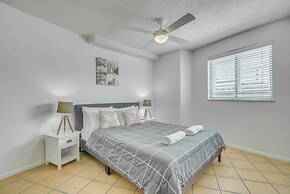 Grand Palais Boolarong Beachside Resort