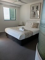 Grand Palais Boolarong Beachside Resort