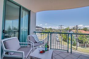 Grand Palais Boolarong Beachside Resort