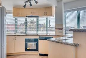 Grand Palais Boolarong Beachside Resort