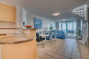 Grand Palais Boolarong Beachside Resort