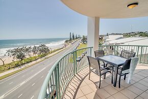 Grand Palais Boolarong Beachside Resort