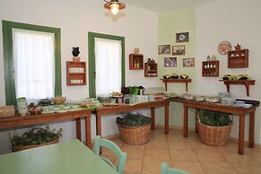 Edem Hotel Apartments