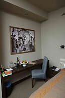 Tufenkian Historic Yerevan Hotel