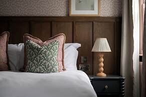 Worplesdon Place Hotel