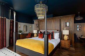 Worplesdon Place Hotel