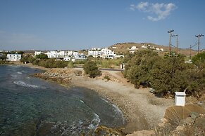 Dora's Studios and Apartments