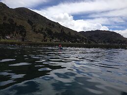 Yacht Lago Titicaca