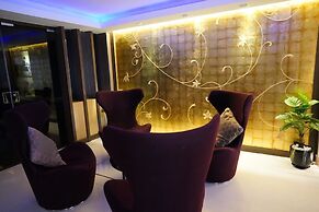 iCheck inn Nana by Aspira