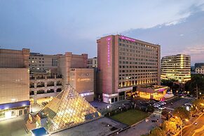 Crowne Plaza Shanghai Noah Square by IHG