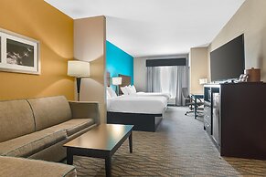 Best Western Plus Hiawatha Hotel