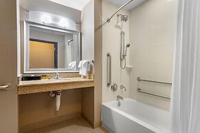 Best Western Plus Hiawatha Hotel
