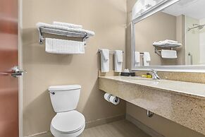 Best Western Plus Hiawatha Hotel