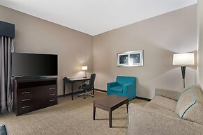 Best Western Plus Hiawatha Hotel