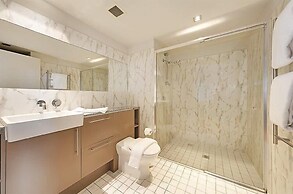 Wyndel Apartments - Harbour Watch