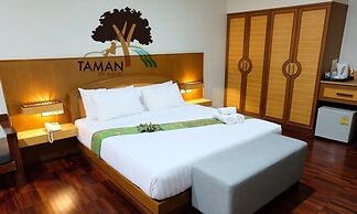 Taman Resort