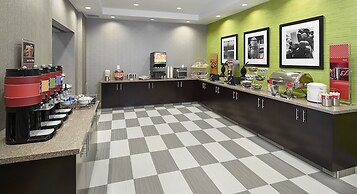 Hampton Inn by Hilton Calgary Airport North