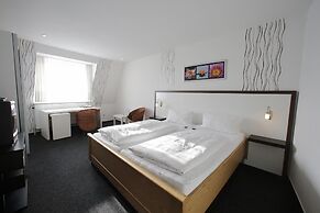 Lüttje Burg Hotel & Restaurant