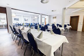 Lüttje Burg Hotel & Restaurant