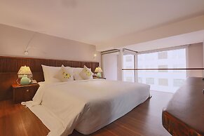 Cherry Boutique Hotel