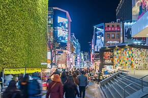 Travelodge Myeongdong City Hall
