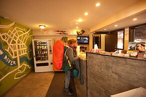 Banff International Hostel