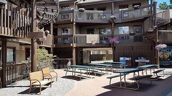 Banff International Hostel