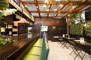 Montefiore 16 - Urban Boutique Hotel