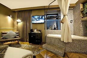 Montefiore 16 - Urban Boutique Hotel